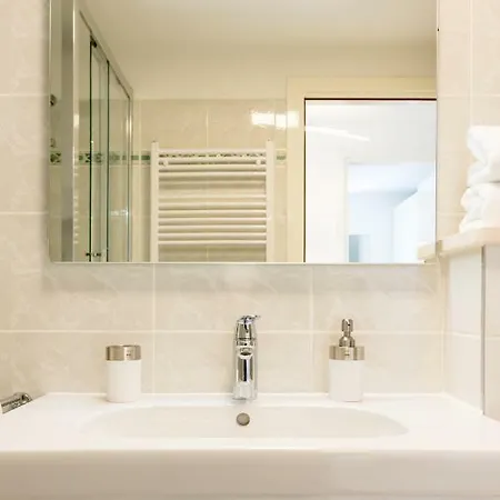 Spacious Family Mm *