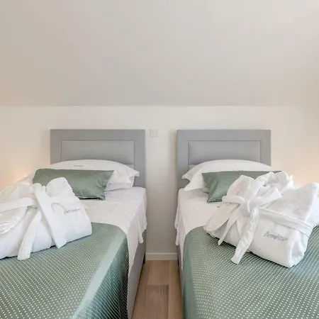 아파트 Spacious Family Mm 스플리트