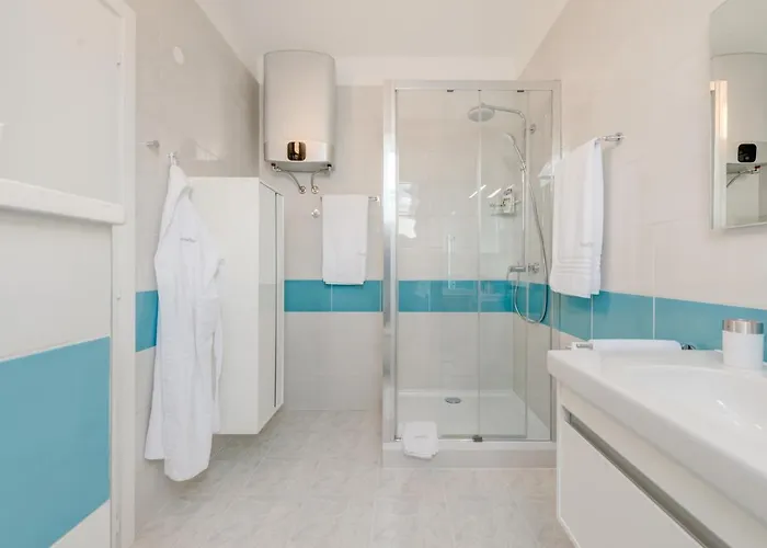 아파트 Spacious Family Mm 스플리트
